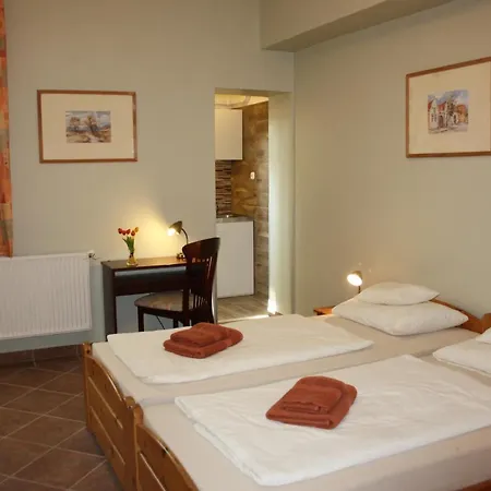 Panzió Polus 3*